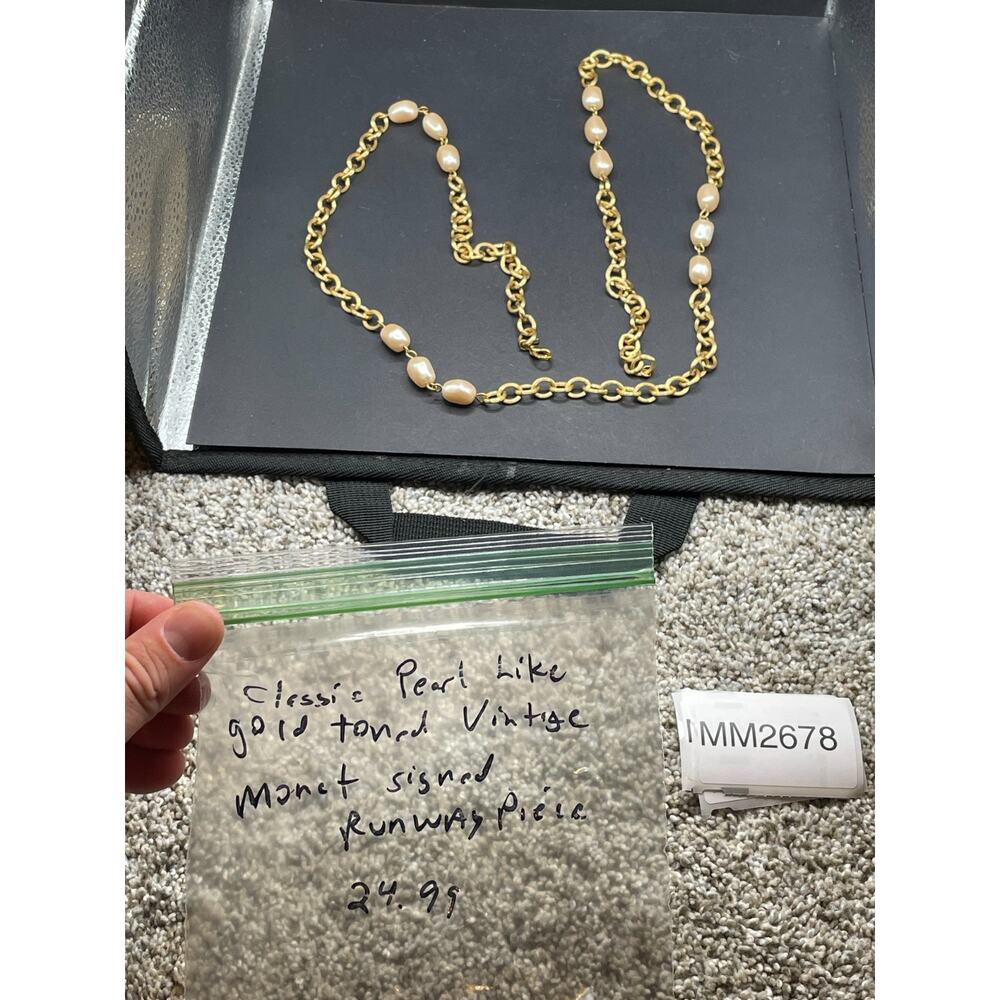 Vintage Monet Signed Gold Tone Faux Pearl Long Runway Statement Necklace - Picture 9 of 9